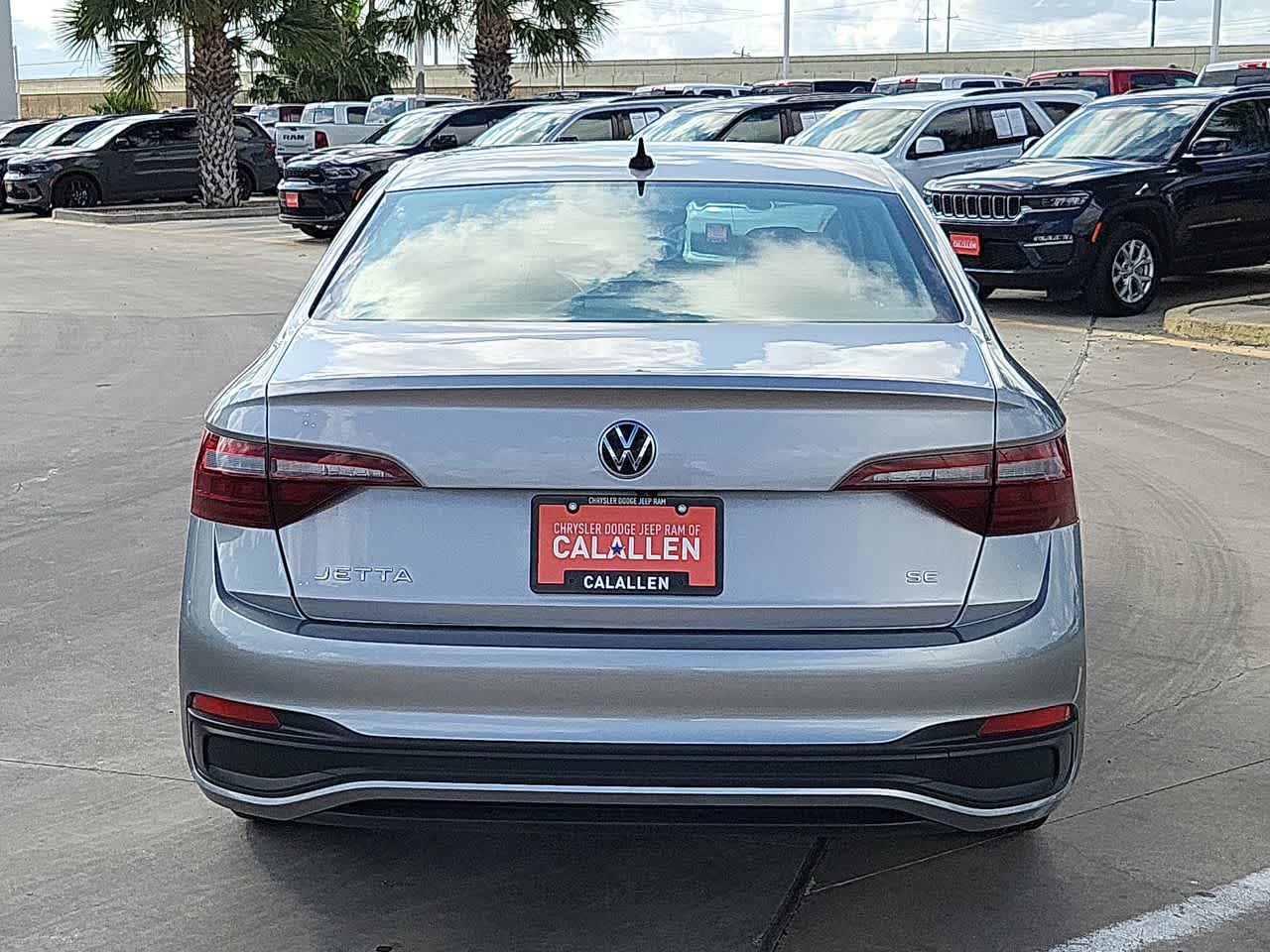 Thumbnail: 2024 Volkswagen Jetta - 13