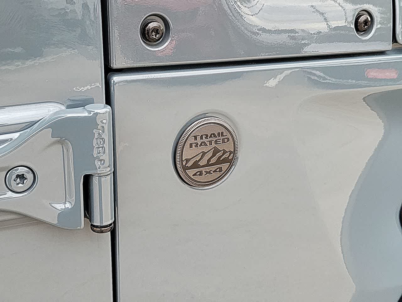 Thumbnail: 2025 Jeep Gladiator - 15