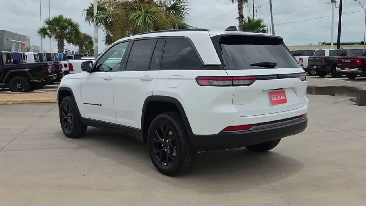 Thumbnail: 2026 Jeep Grand Cherokee - 6
