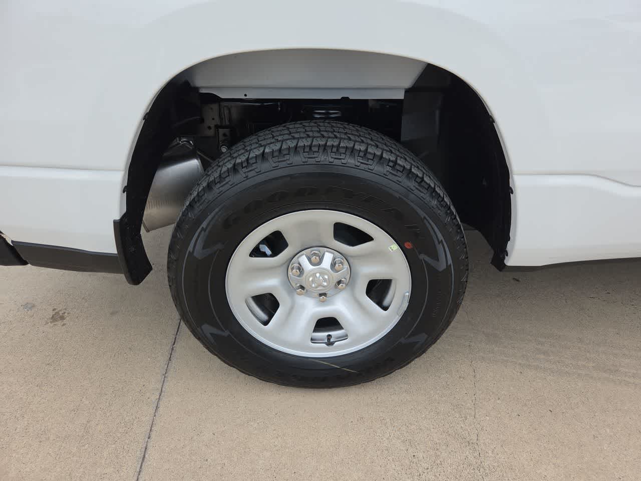 Thumbnail: 2026 RAM 1500 - 15