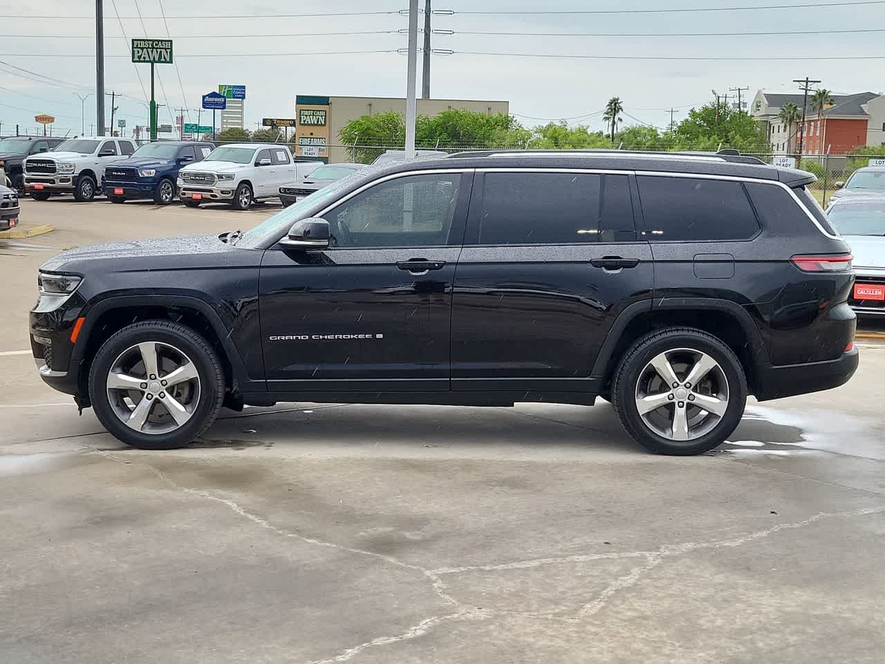 Thumbnail: 2021 Jeep Grand Cherokee L - 11
