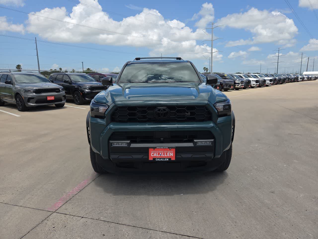 Thumbnail: 2025 Toyota 4Runner - 14