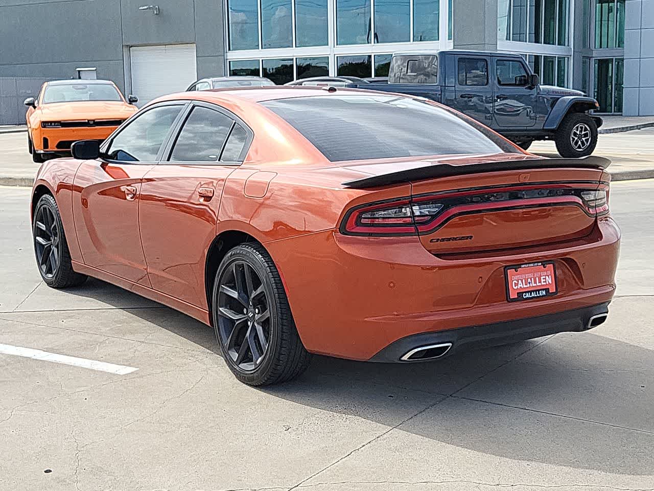 Thumbnail: 2020 Dodge Charger - 12