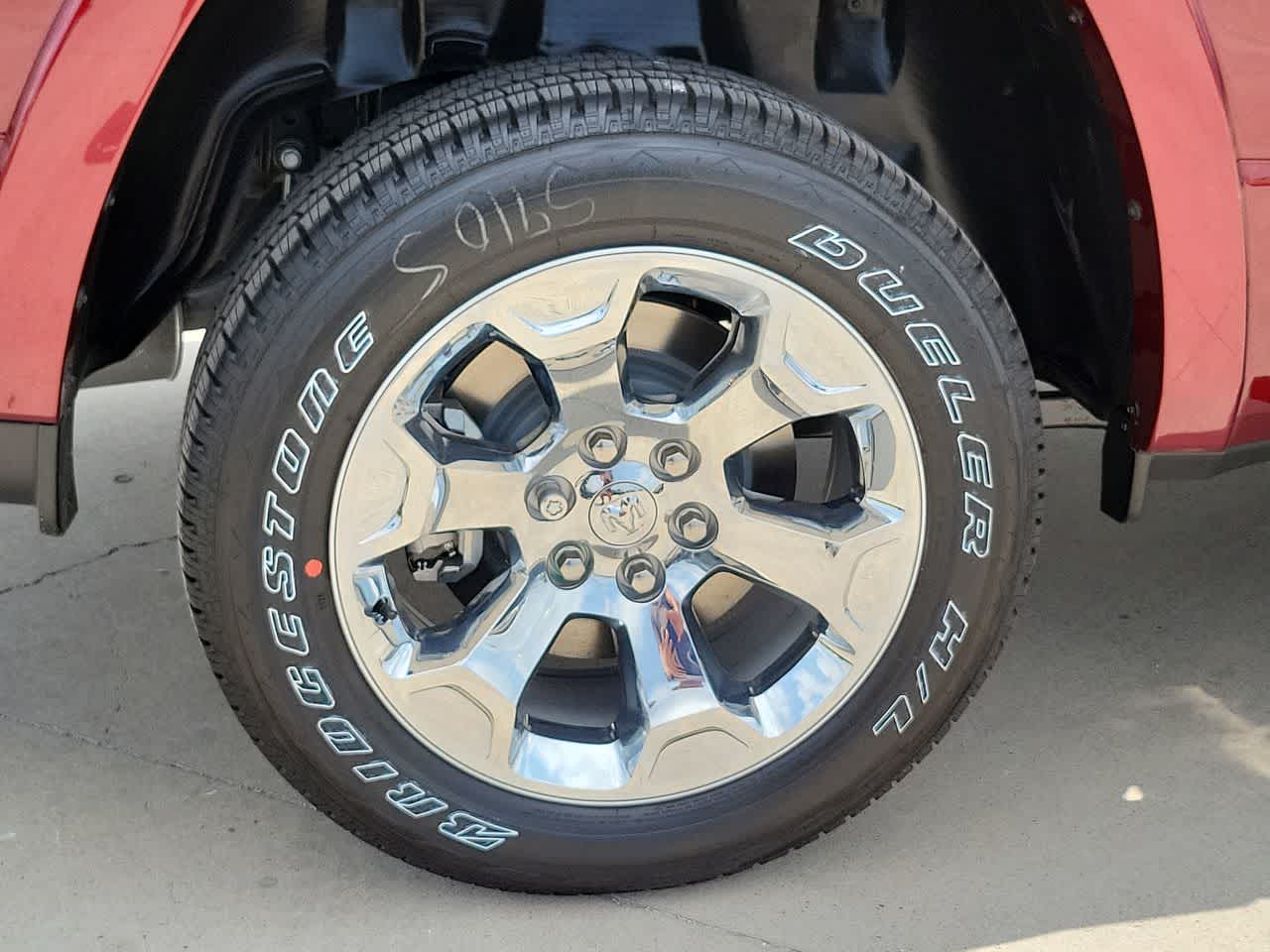 Thumbnail: 2025 RAM 1500 - 16