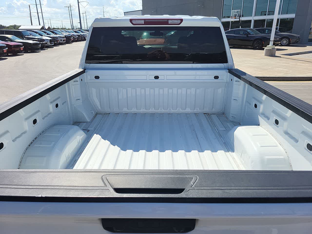 Thumbnail: 2022 Chevrolet Silverado 2500 - 27