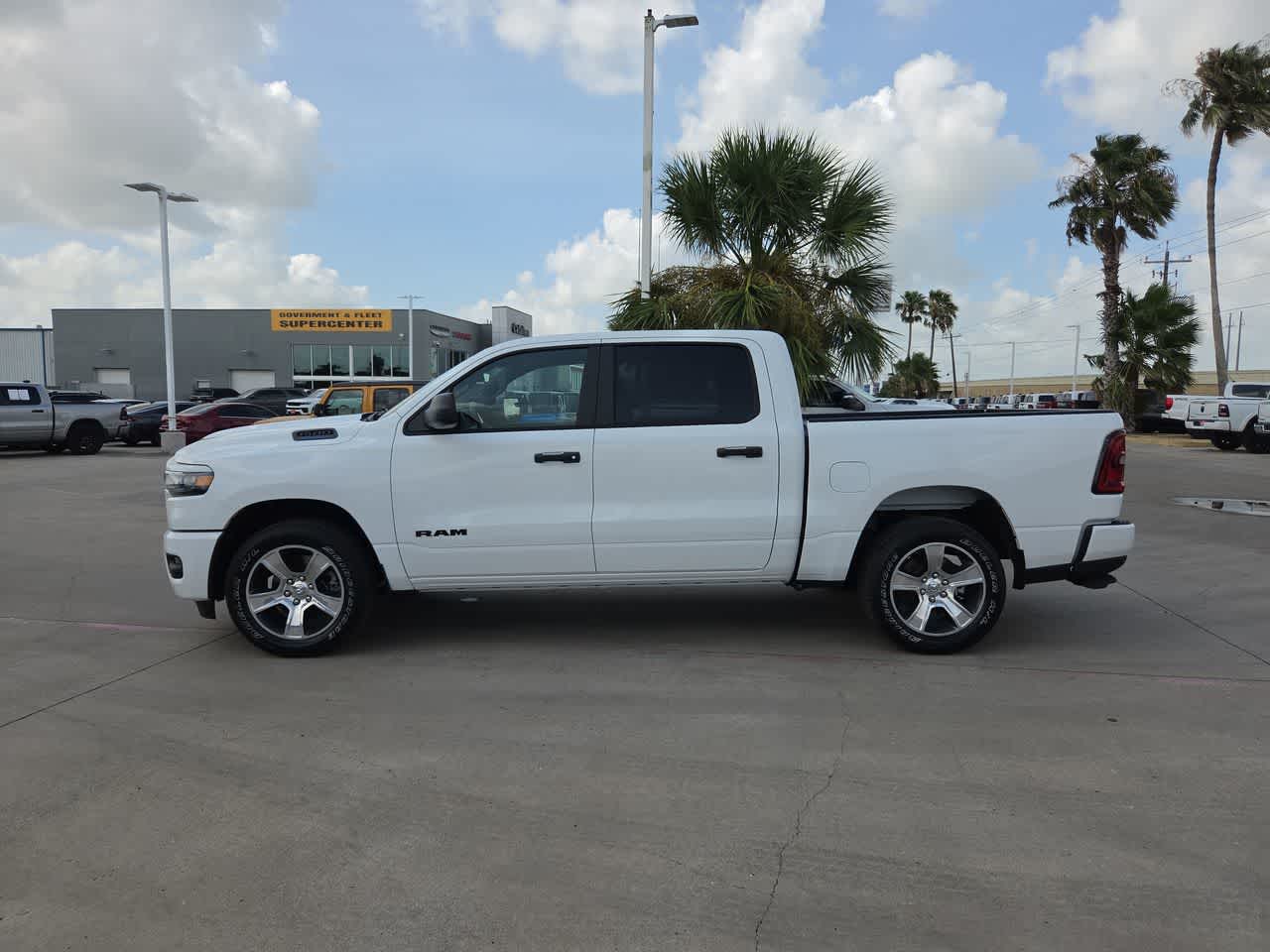 Thumbnail: 2026 RAM 1500 - 11
