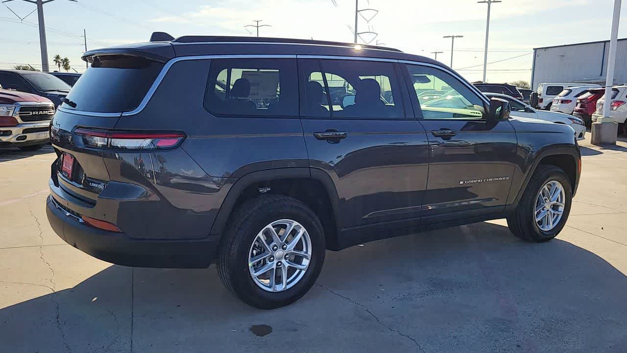 Thumbnail: 2025 Jeep Grand Cherokee - 8