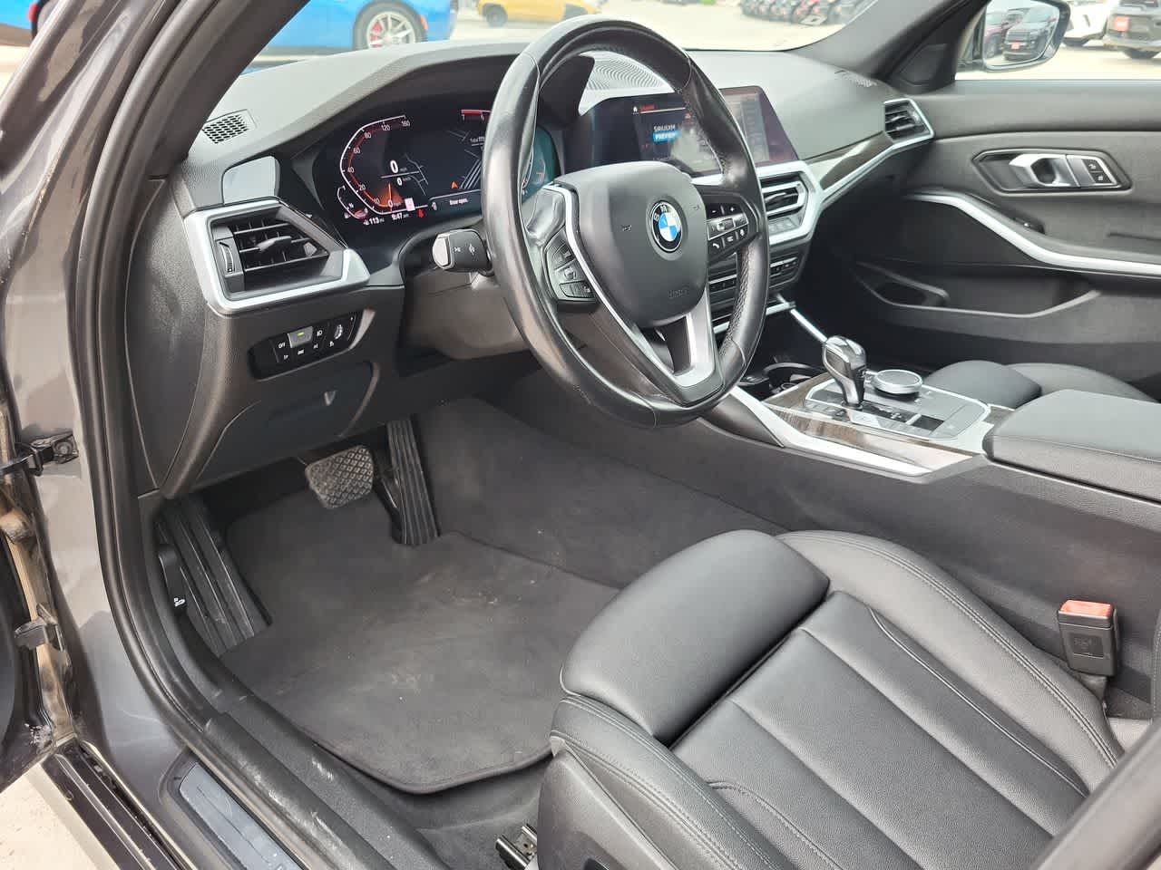 Thumbnail: 2020 BMW 3 Series - 10