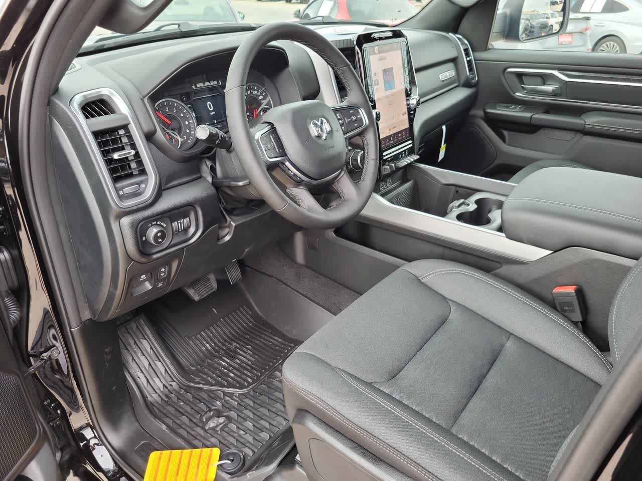 Thumbnail: 2026 RAM 1500 - 10