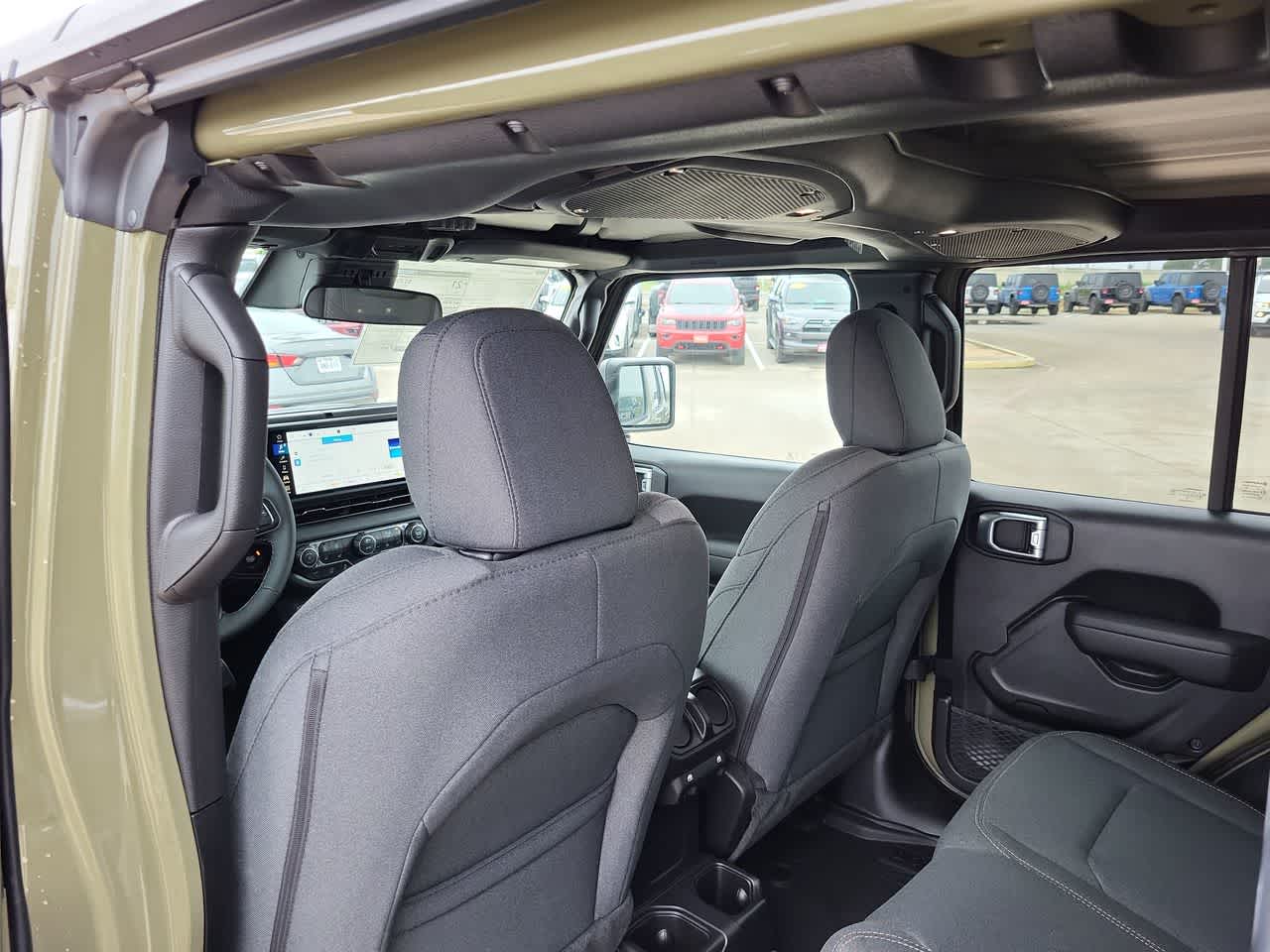 Thumbnail: 2026 Jeep Wrangler - 20