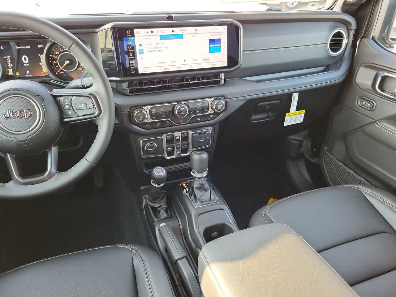 Thumbnail: 2026 Jeep Gladiator - 24