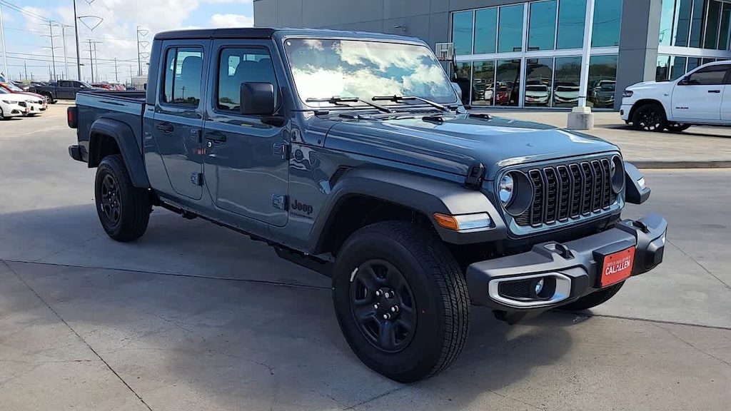 New 2026 Jeep Gladiator SPORT 4X4 Pickup