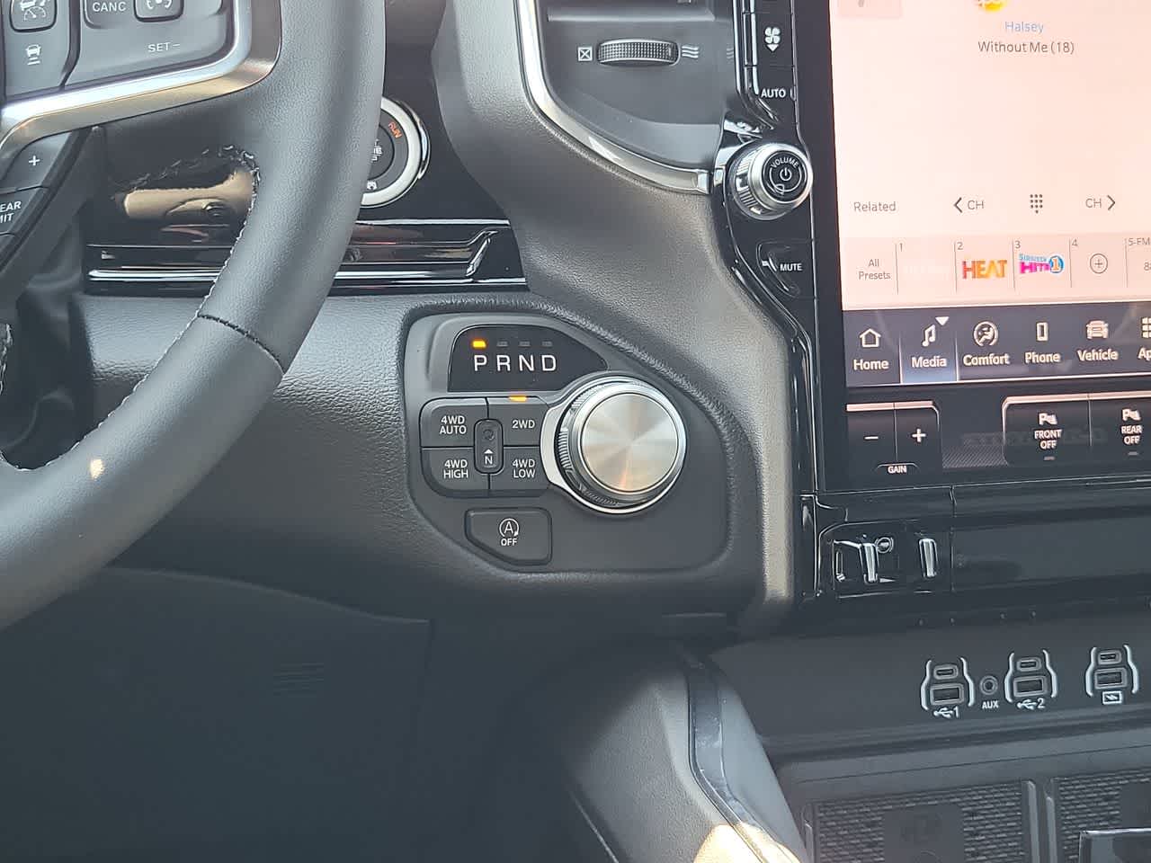 Thumbnail: 2026 RAM 1500 - 25