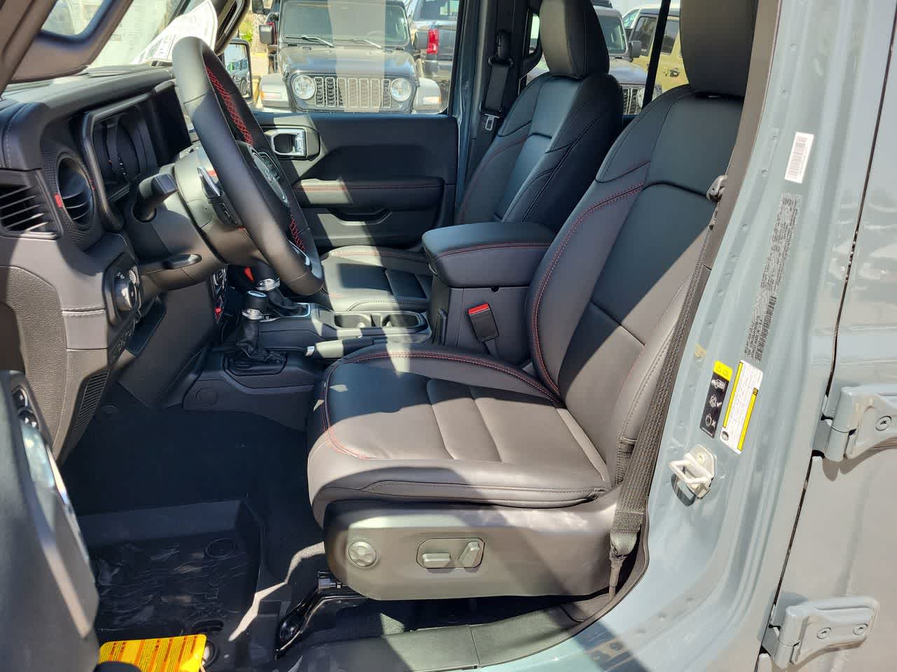 Thumbnail: 2026 Jeep Wrangler - 19