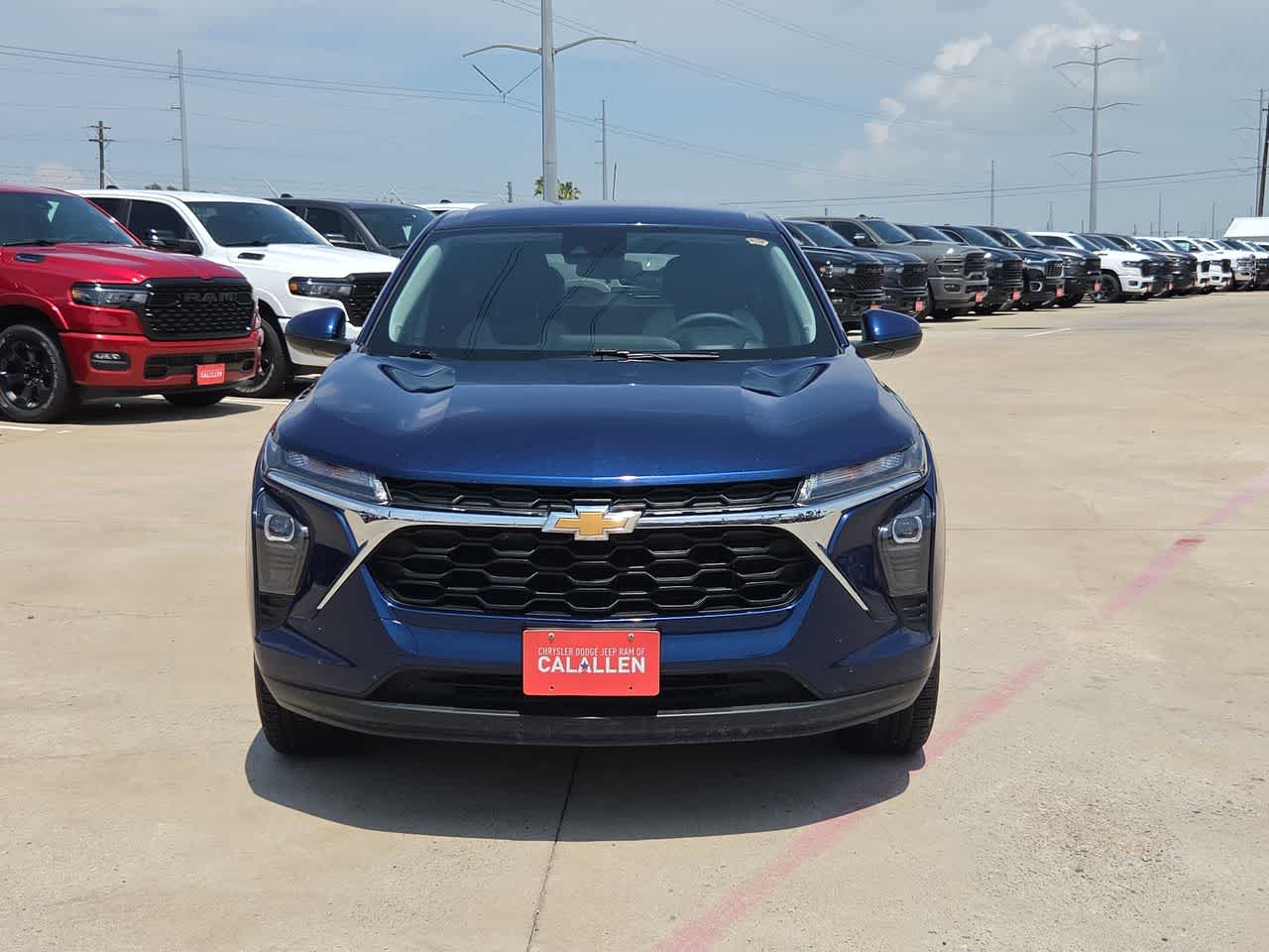 Thumbnail: 2024 Chevrolet Trax - 14