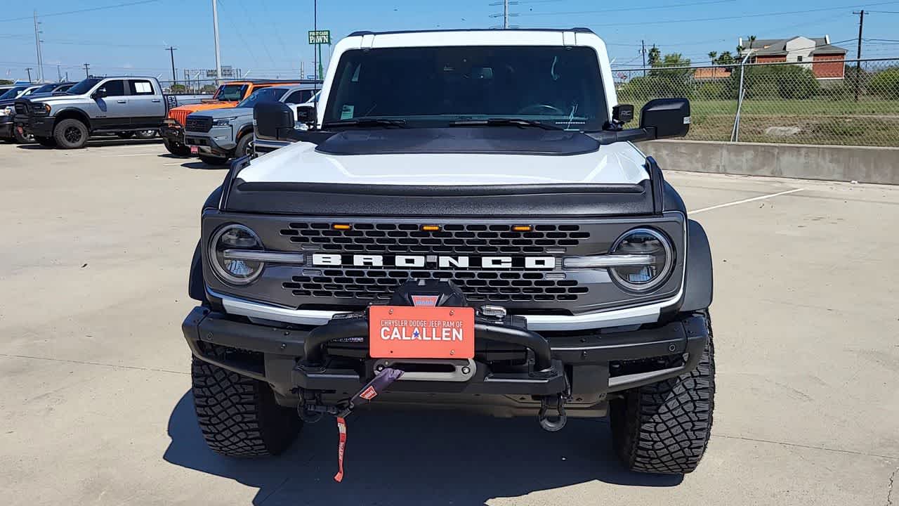 Thumbnail: 2022 Ford Bronco - 3