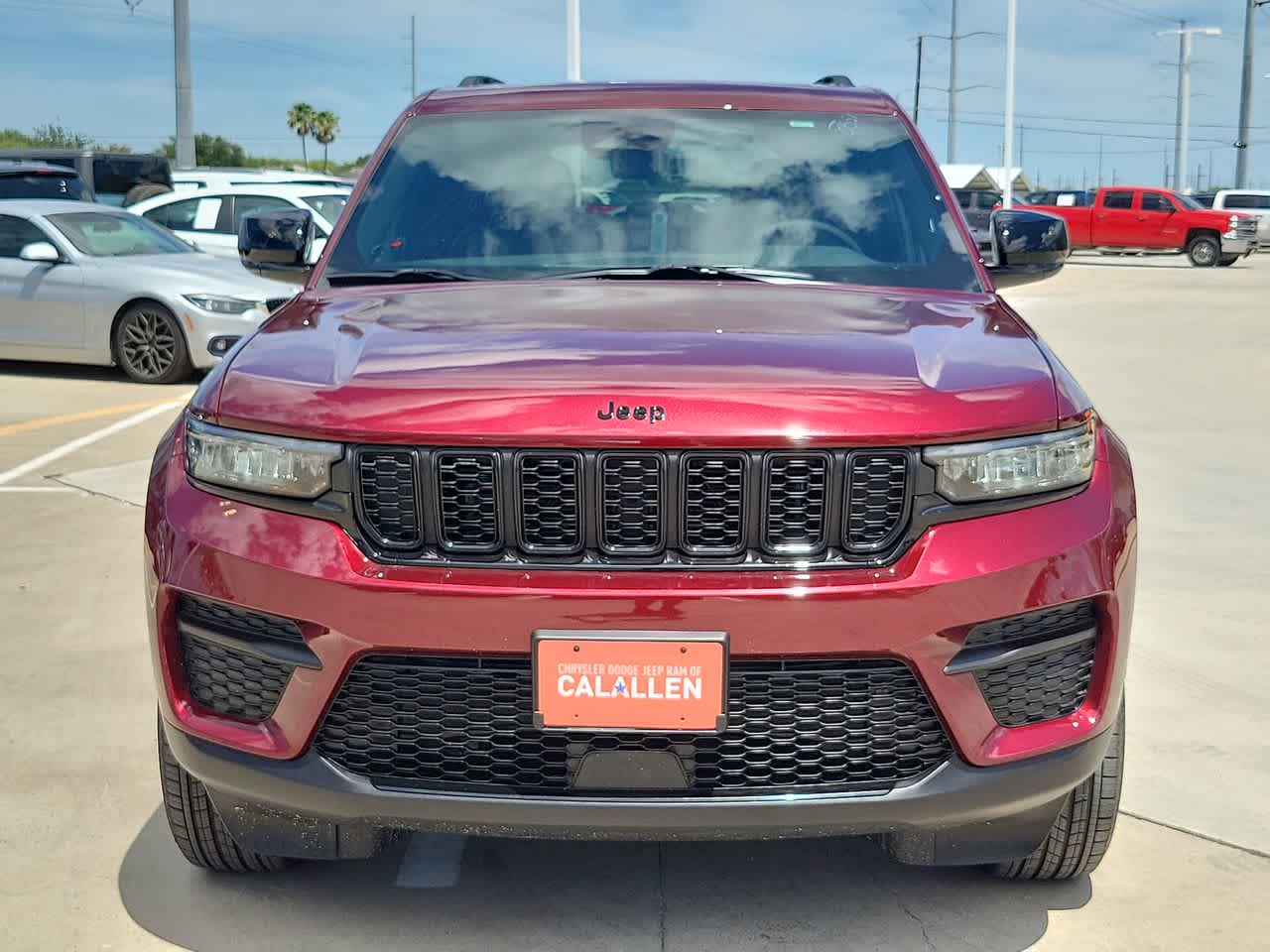 Thumbnail: 2025 Jeep Grand Cherokee - 14