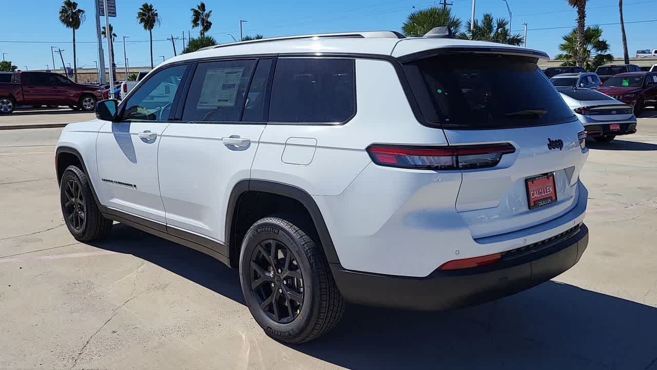 Thumbnail: 2025 Jeep Grand Cherokee - 6