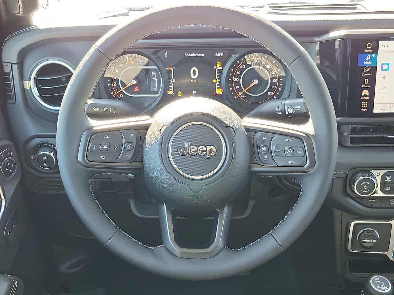 Thumbnail: 2026 Jeep Gladiator - 23