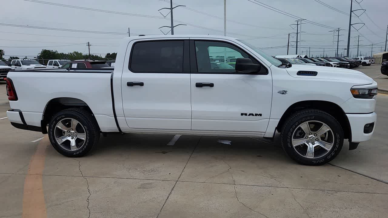 Thumbnail: 2026 RAM 1500 - 10
