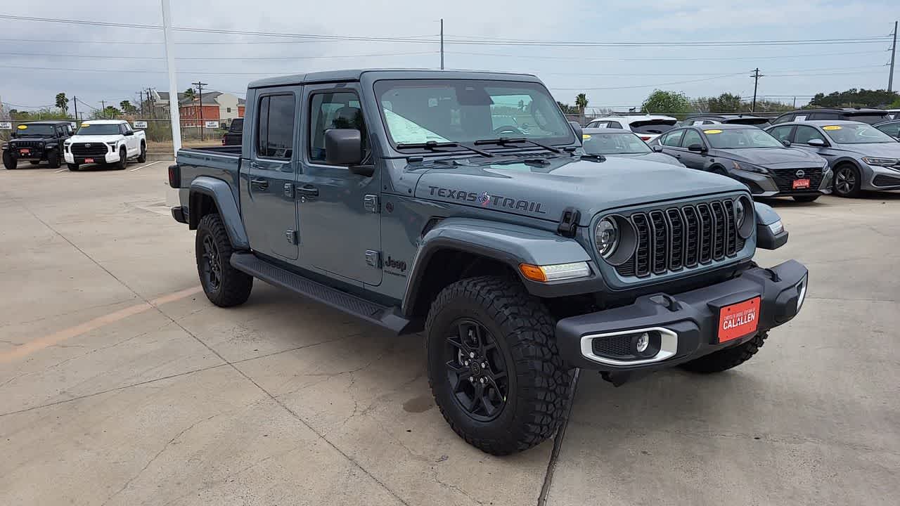 Thumbnail: 2026 Jeep Gladiator - 2