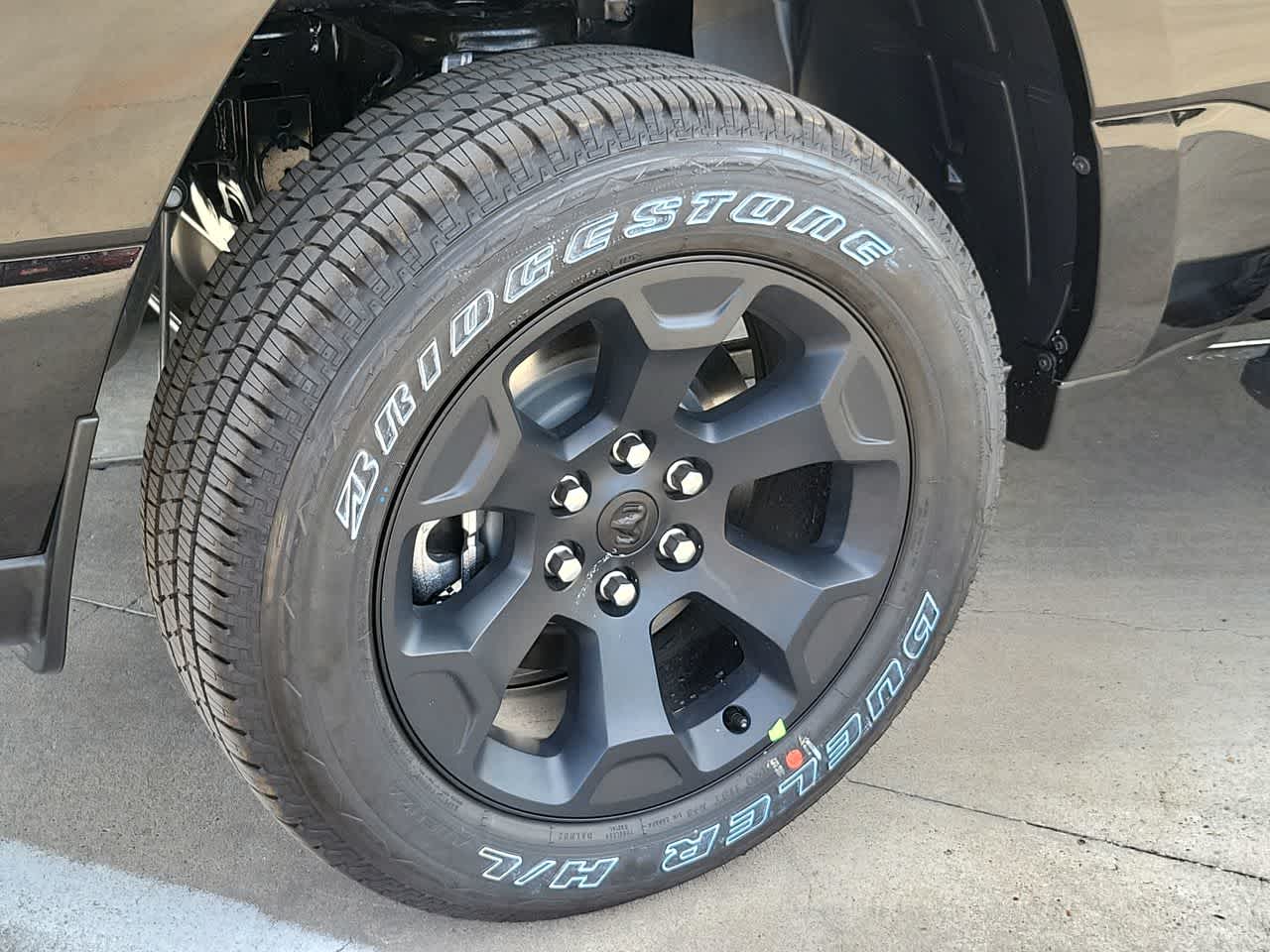 Thumbnail: 2026 RAM 1500 - 16