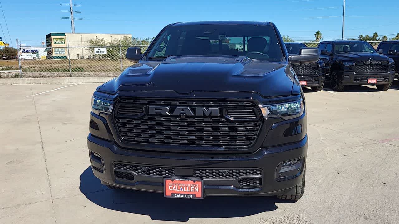 Thumbnail: 2025 RAM 1500 - 3