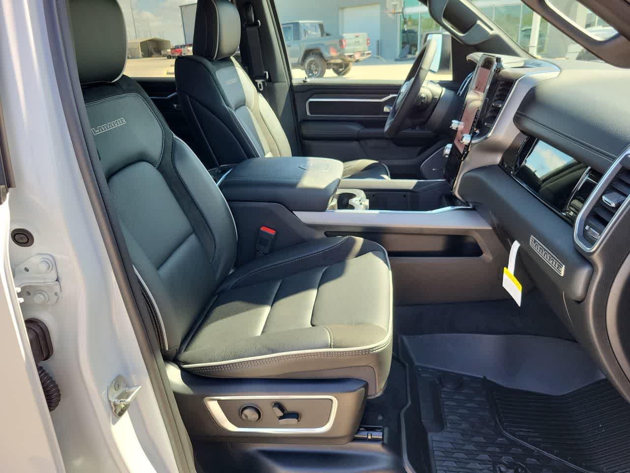 Thumbnail: 2026 RAM 1500 - 22