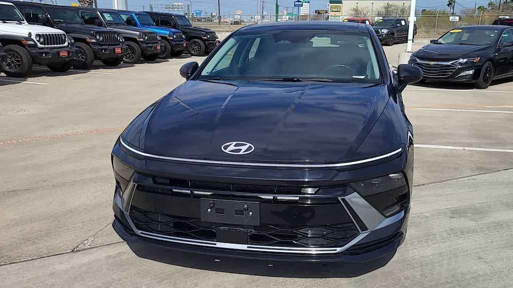 Used 2024 Hyundai Sonata SEL Sedan