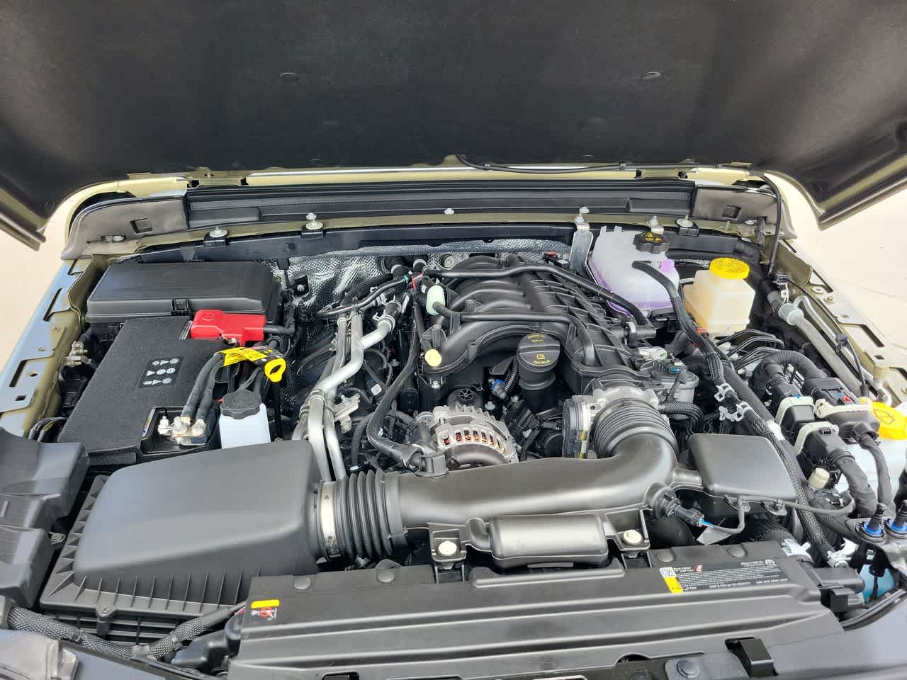 Thumbnail: 2025 Jeep Gladiator - 17