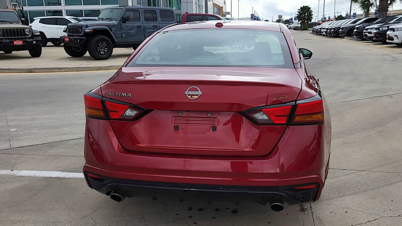 Thumbnail: 2024 Nissan Altima - 7