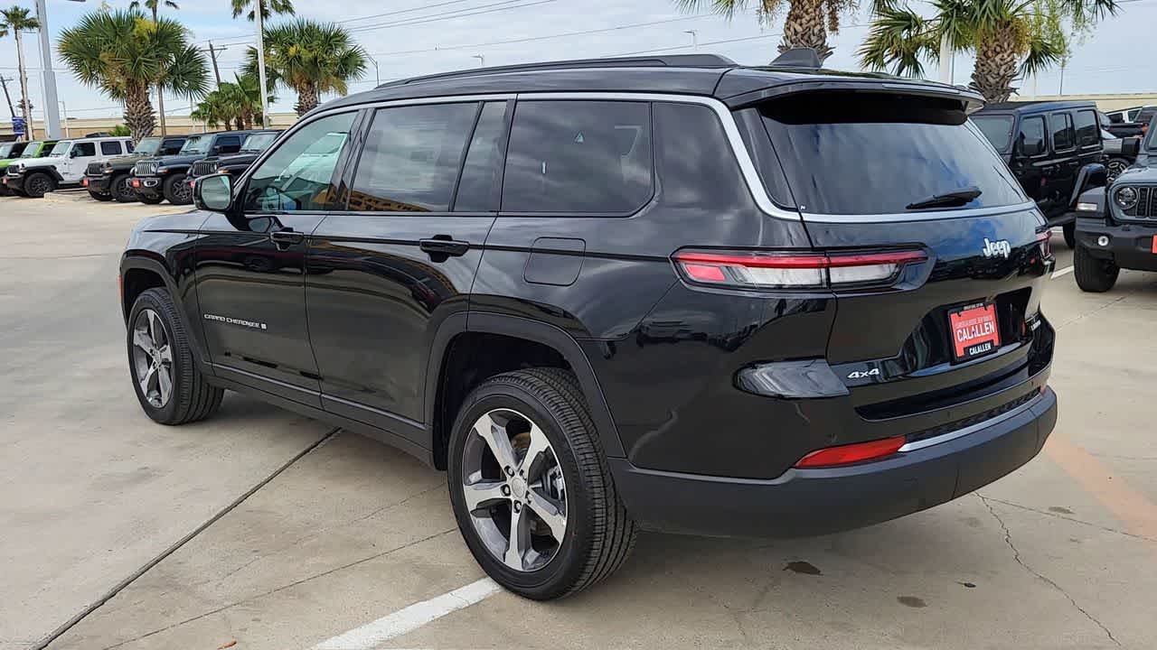Thumbnail: 2026 Jeep Grand Cherokee - 6