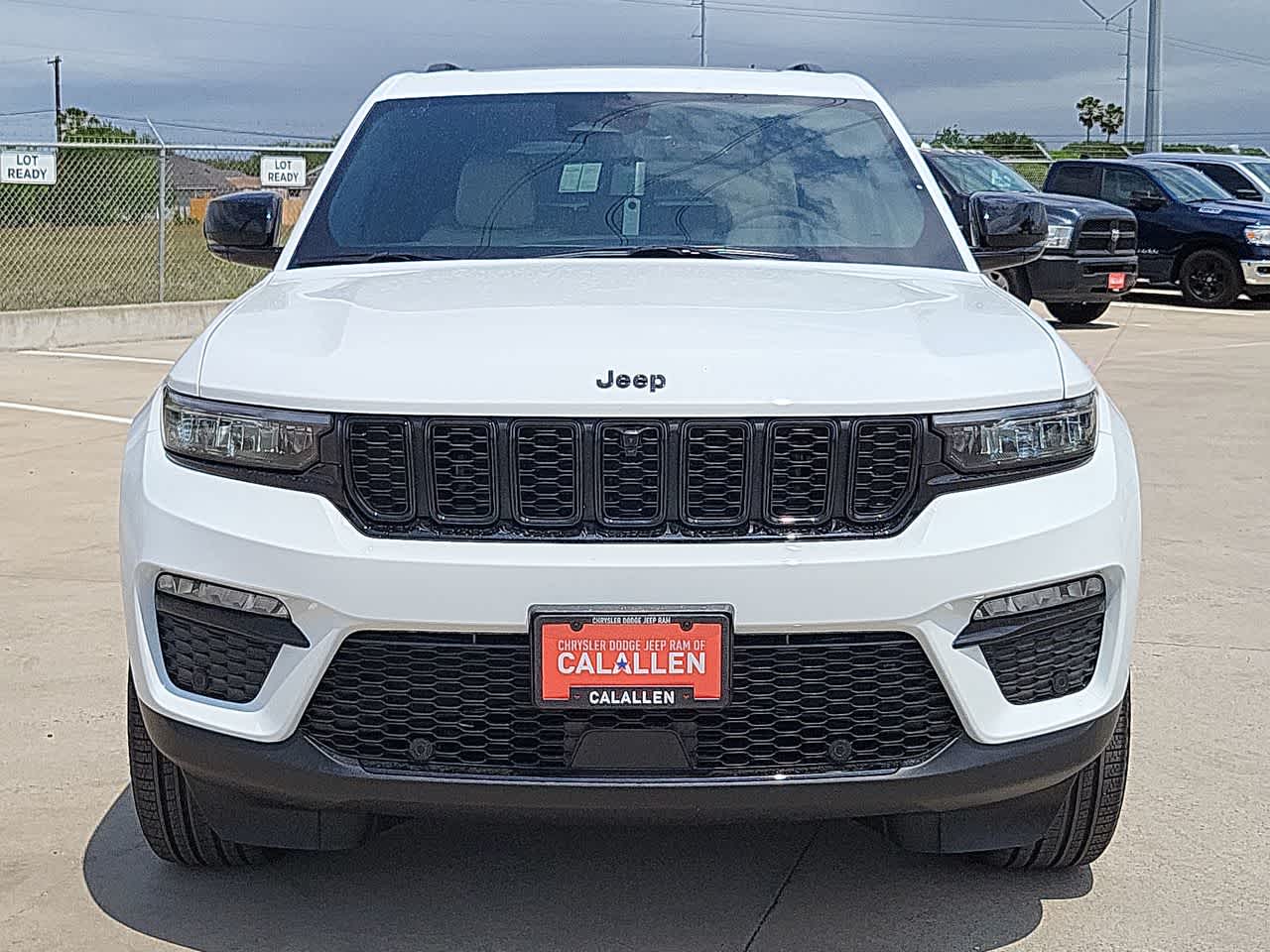 Thumbnail: 2025 Jeep Grand Cherokee - 14