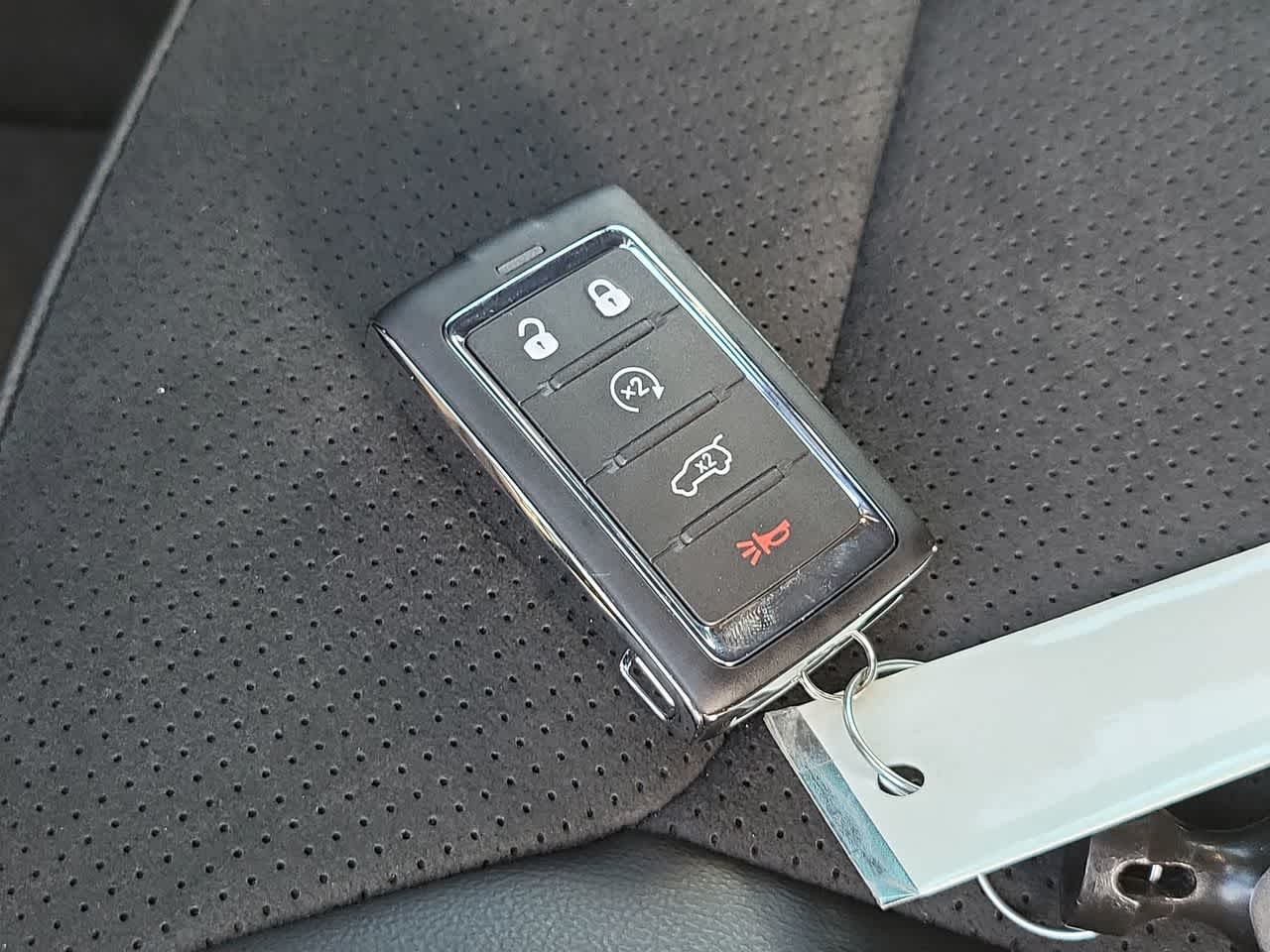 Thumbnail: 2025 Jeep Grand Cherokee - 28