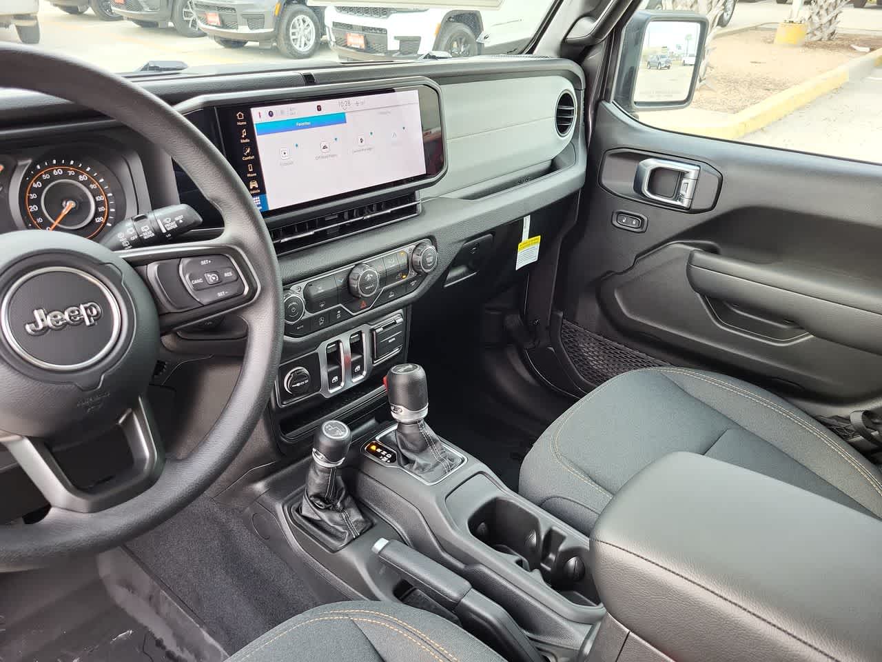 Thumbnail: 2026 Jeep Wrangler - 24