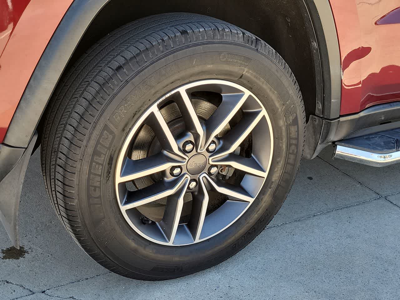 Thumbnail: 2022 Jeep Grand Cherokee - 16