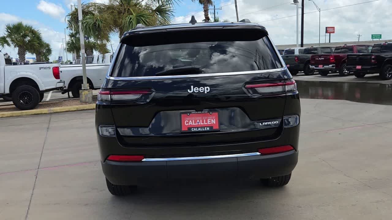 Thumbnail: 2026 Jeep Grand Cherokee - 7
