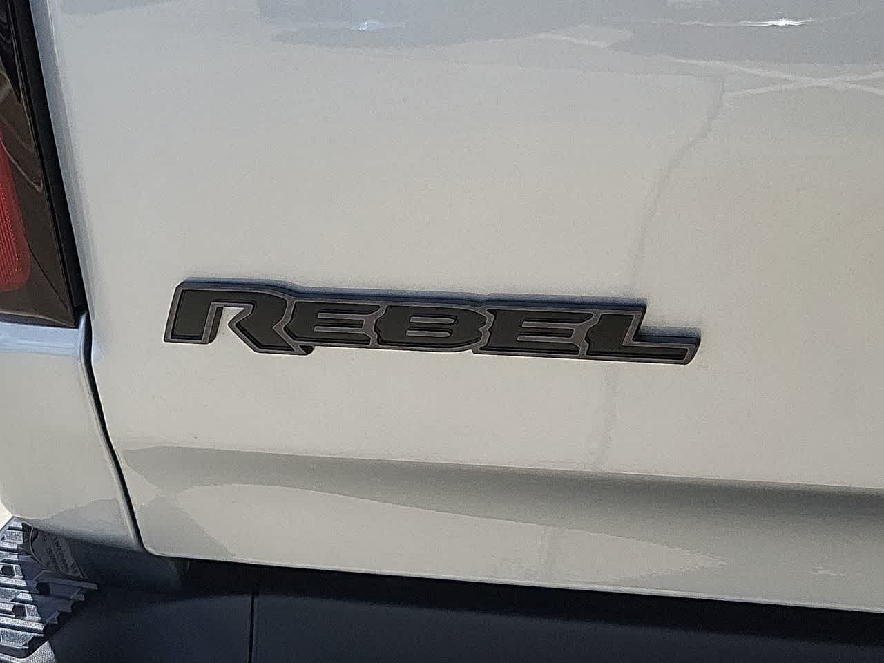 Thumbnail: 2026 RAM 1500 - 15