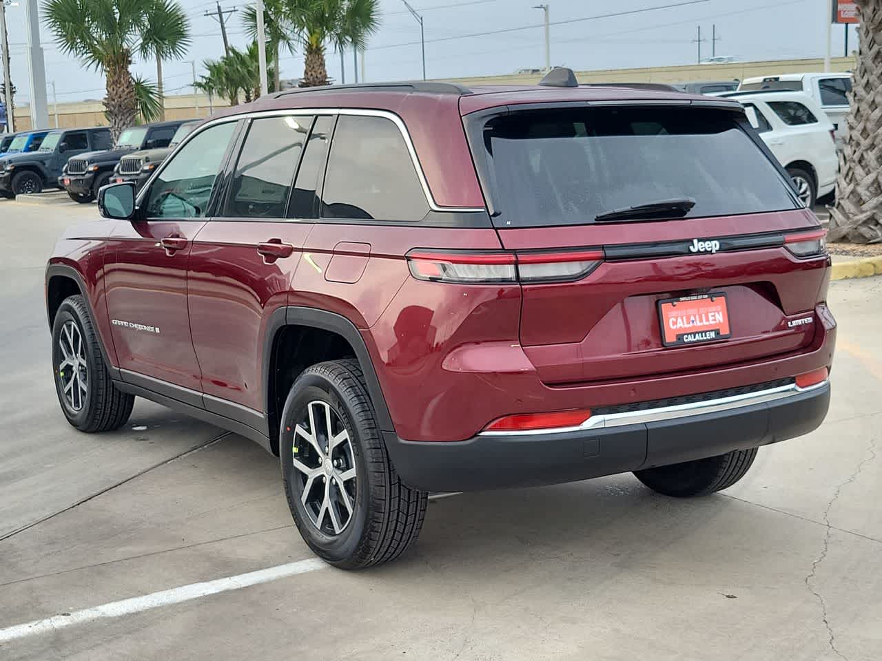 Thumbnail: 2025 Jeep Grand Cherokee - 12