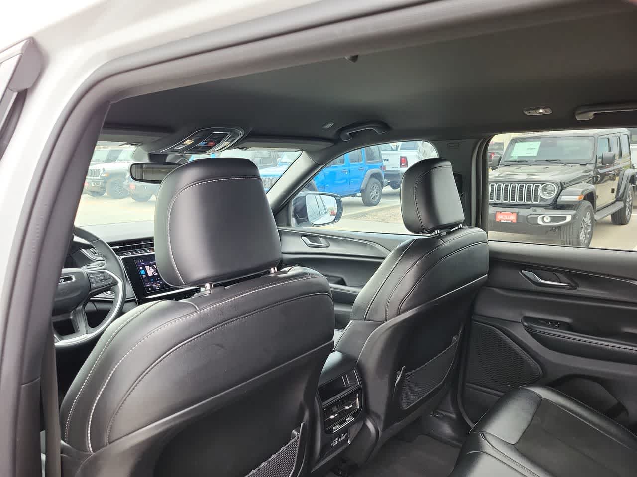 Thumbnail: 2024 Jeep Grand Cherokee - 20