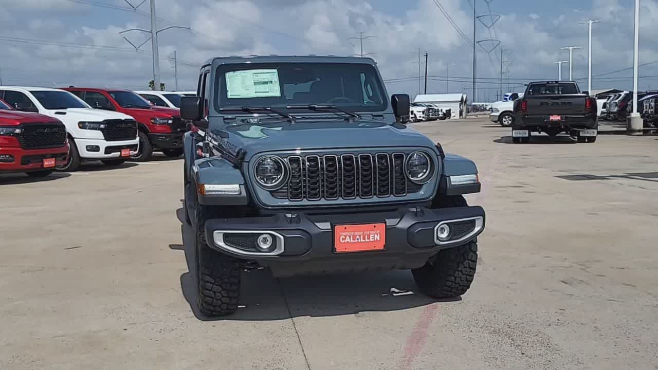 Thumbnail: 2026 Jeep Gladiator - 9