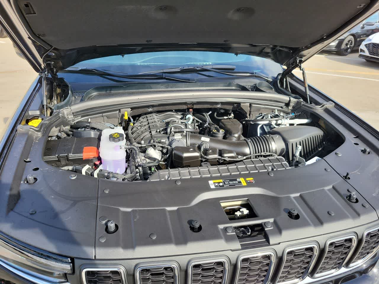 Thumbnail: 2026 Jeep Grand Cherokee - 17