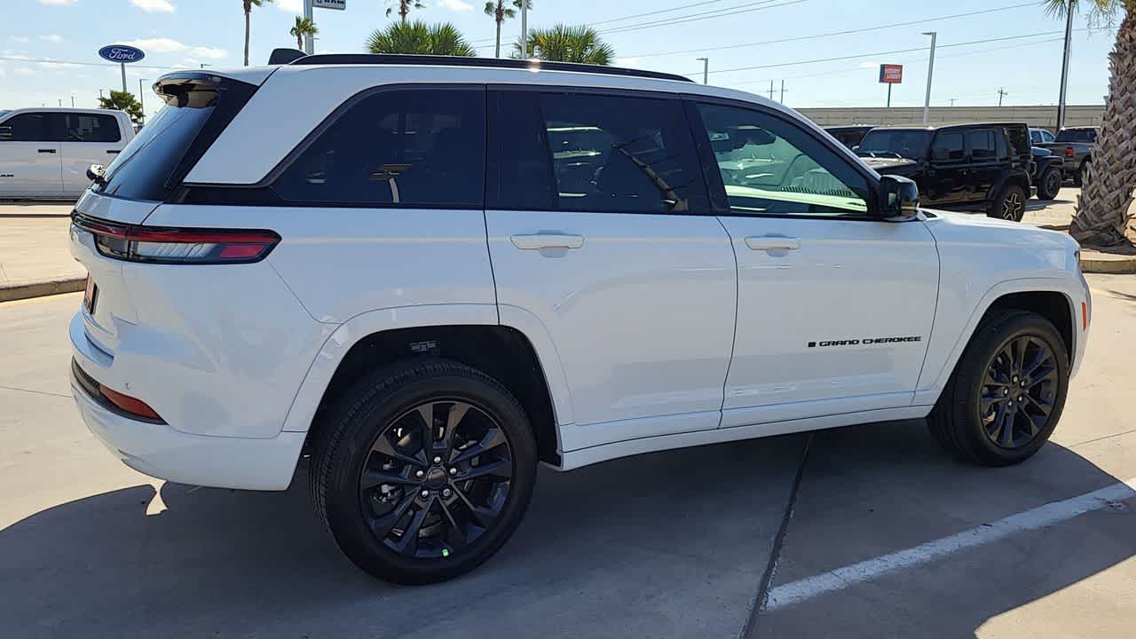 Thumbnail: 2026 Jeep Grand Cherokee - 8