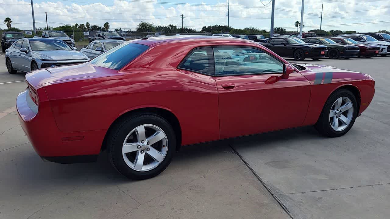 Thumbnail: 2013 Dodge Challenger - 8