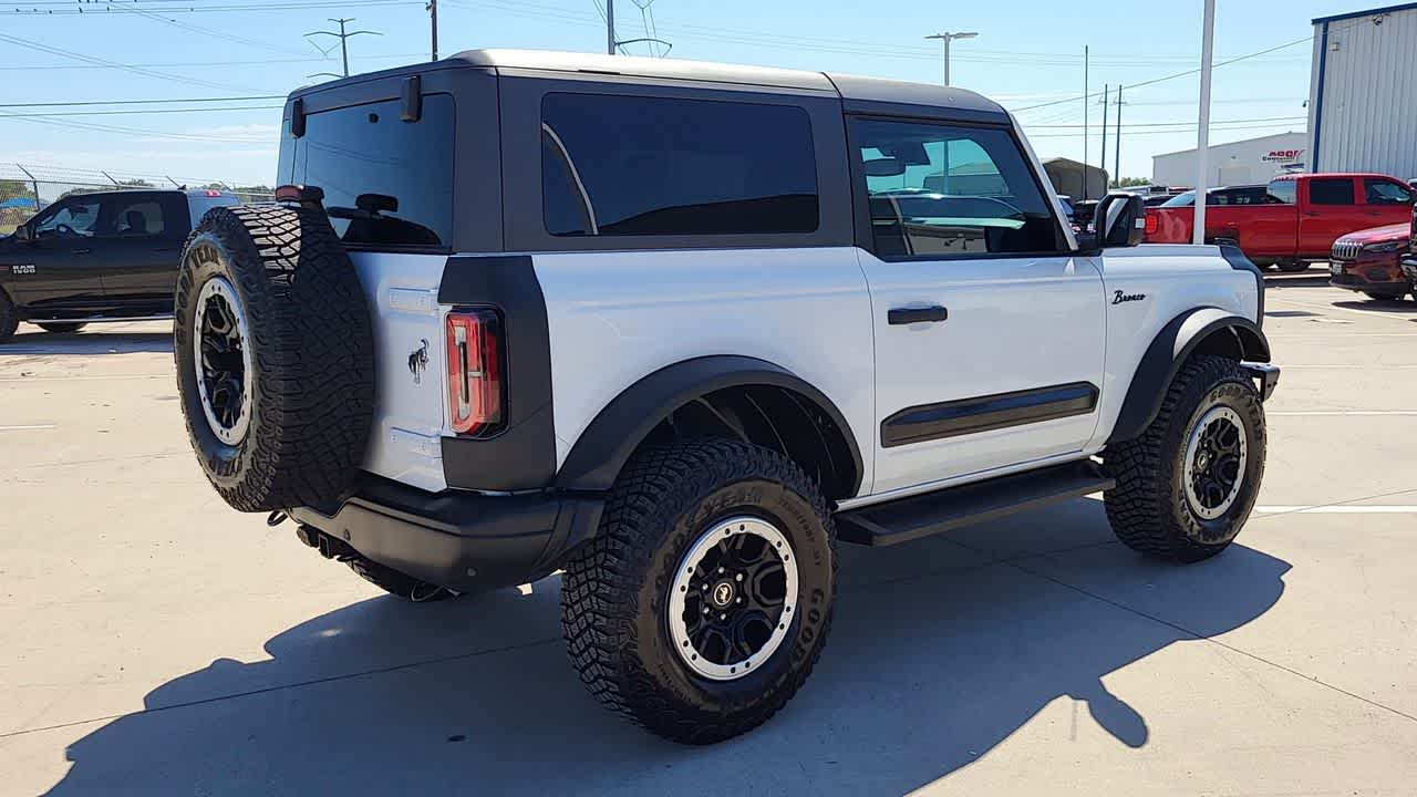 Thumbnail: 2022 Ford Bronco - 8