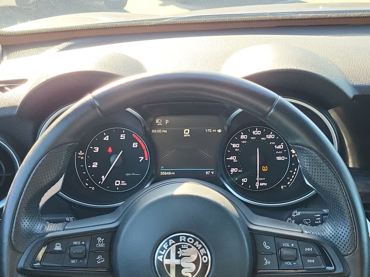 Thumbnail: 2023 Alfa Romeo Stelvio - 26