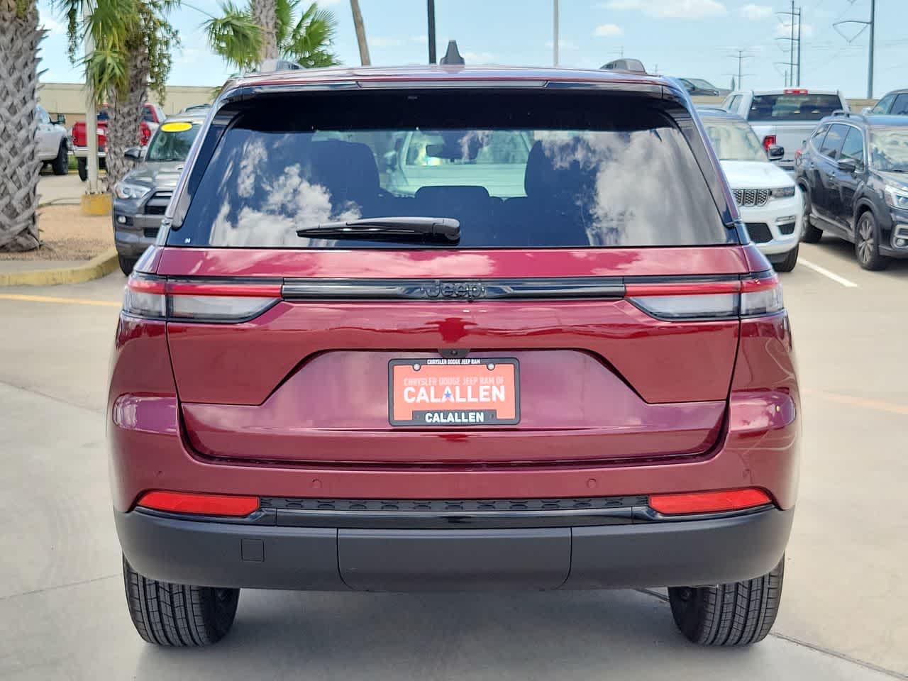 Thumbnail: 2025 Jeep Grand Cherokee - 13