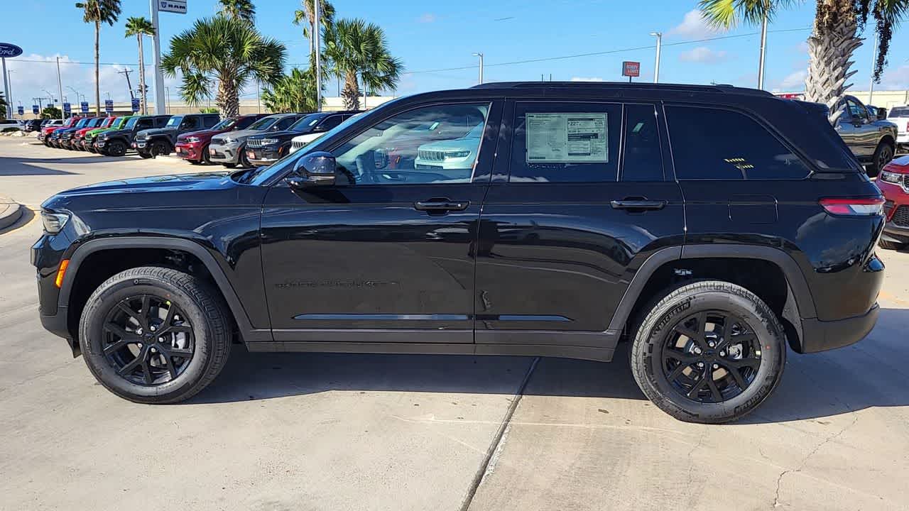 Thumbnail: 2025 Jeep Grand Cherokee - 5