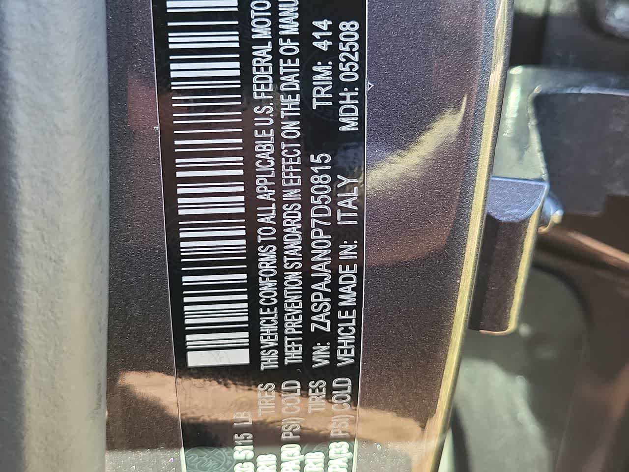 Thumbnail: 2023 Alfa Romeo Stelvio - 29