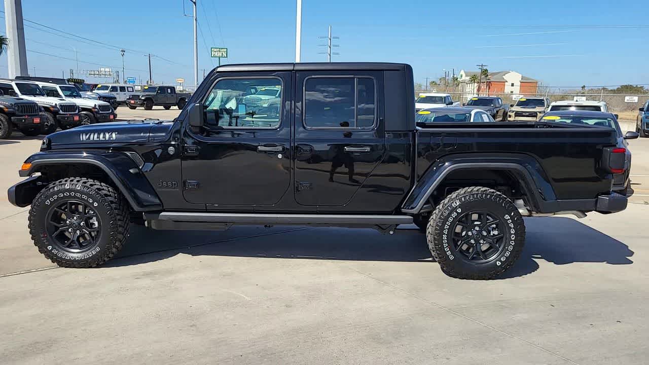 Thumbnail: 2026 Jeep Gladiator - 5